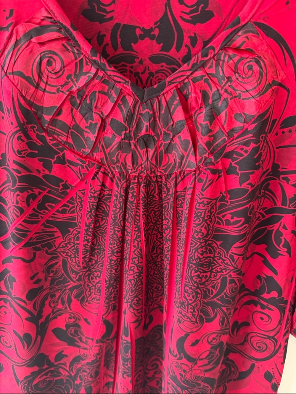 Women's Red and Black Printed Scoop Neck Top with 3/4 Sleeve - Picture 3 of 6